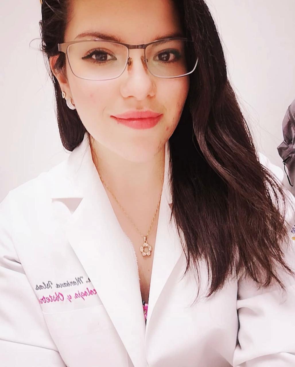 Dra. Mariana Islas, especialista en Ginecología y Obstetricia